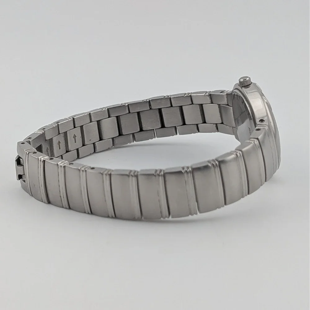 Caravelle by Bulova Diamond Quartz Watch 43R001 MOP Dial Silver Tone 25mm 6.5